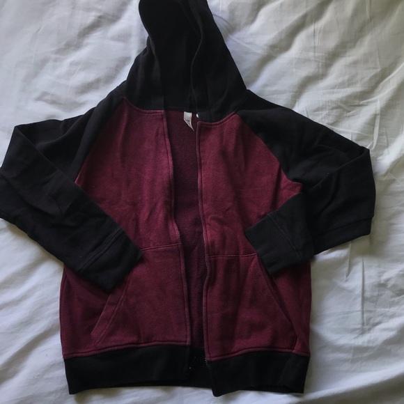 MAROON JACKET - Picture 3 of 4